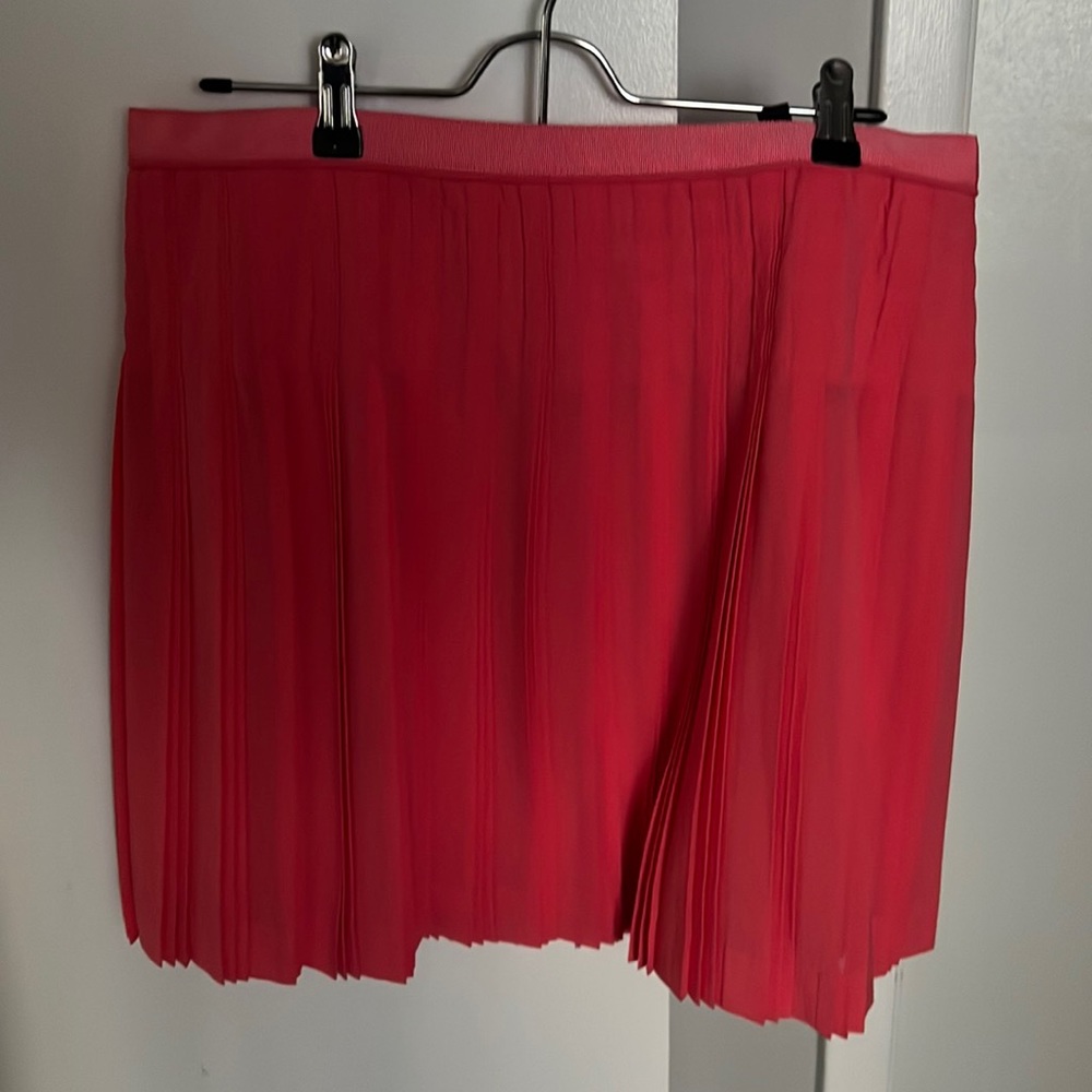 New/Never Worn J. Crew Pink Pleated Mini Skirt, Size 10